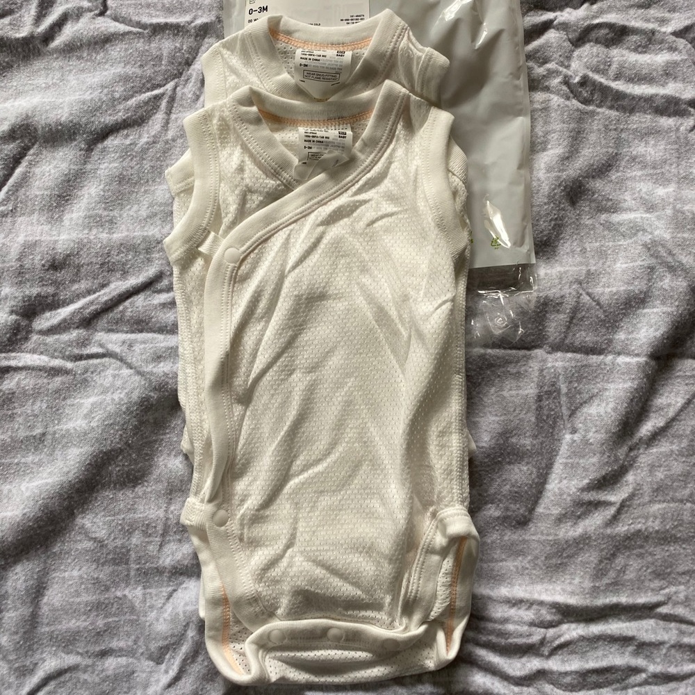 Set of Uniqlo kimono style onesie